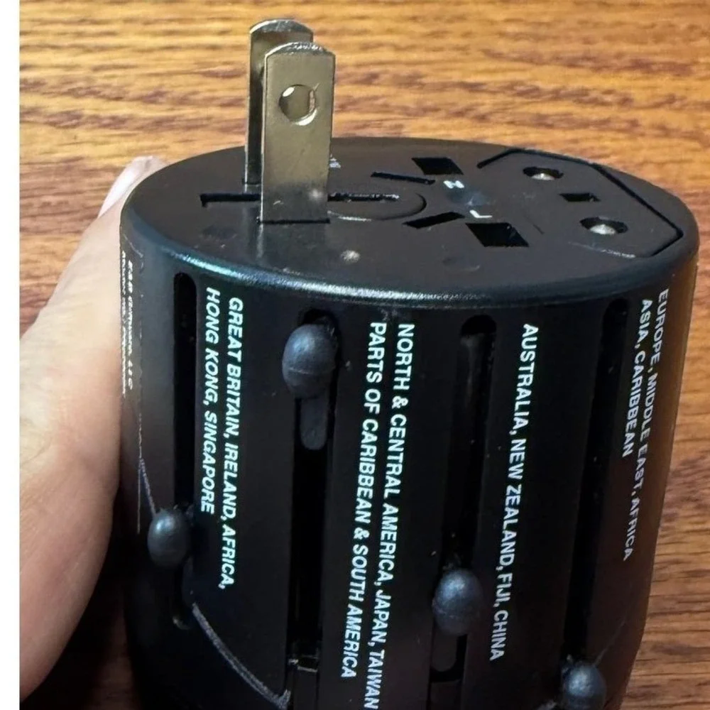 International Travel Plug Adapter‎ outlet worldwide black Europe Africa Japan
